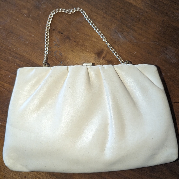 Vintage Clutch with optional Chain Handle! - Picture 10 of 13